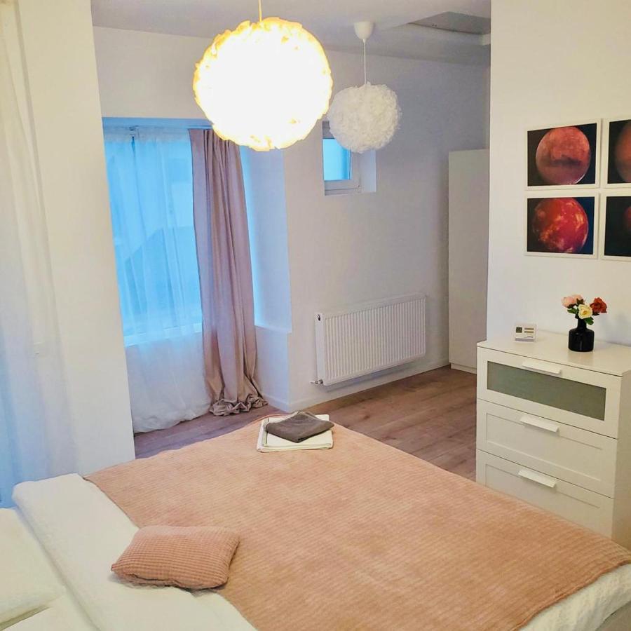 Galaxy Residence Villa Otopeni Εξωτερικό φωτογραφία